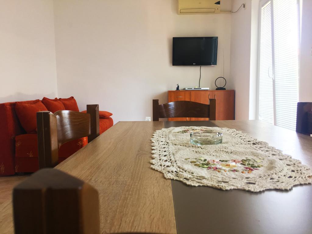 Milmaris Apartments Τίβατ Εξωτερικό φωτογραφία